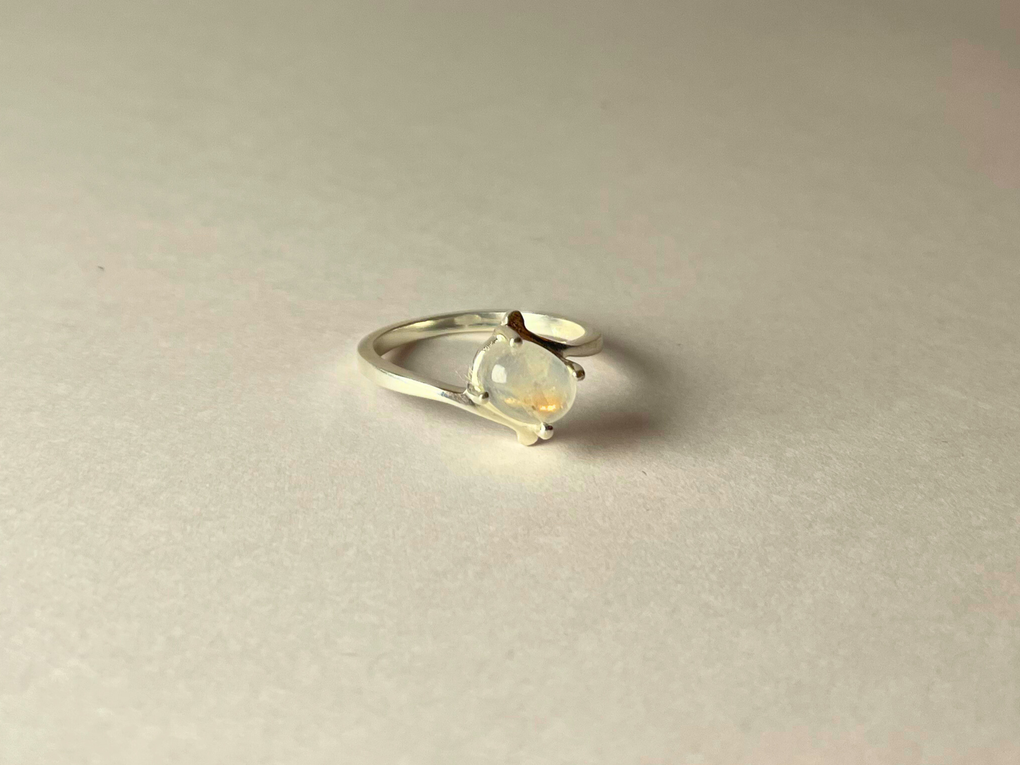 Moonstone Solitaire Ring 925 Sterling Silver – House of Tarasya
