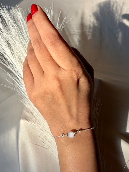 Moonstone New Beginnings Bracelet 925 Sterling Silver – House of Tarasya
