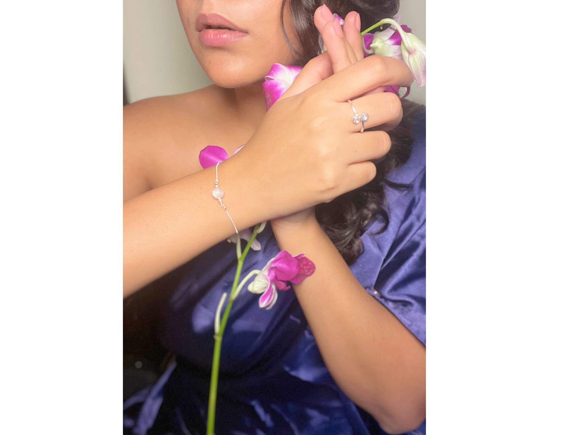 Moonstone New Beginnings Bracelet 925 Sterling Silver – House of Tarasya
