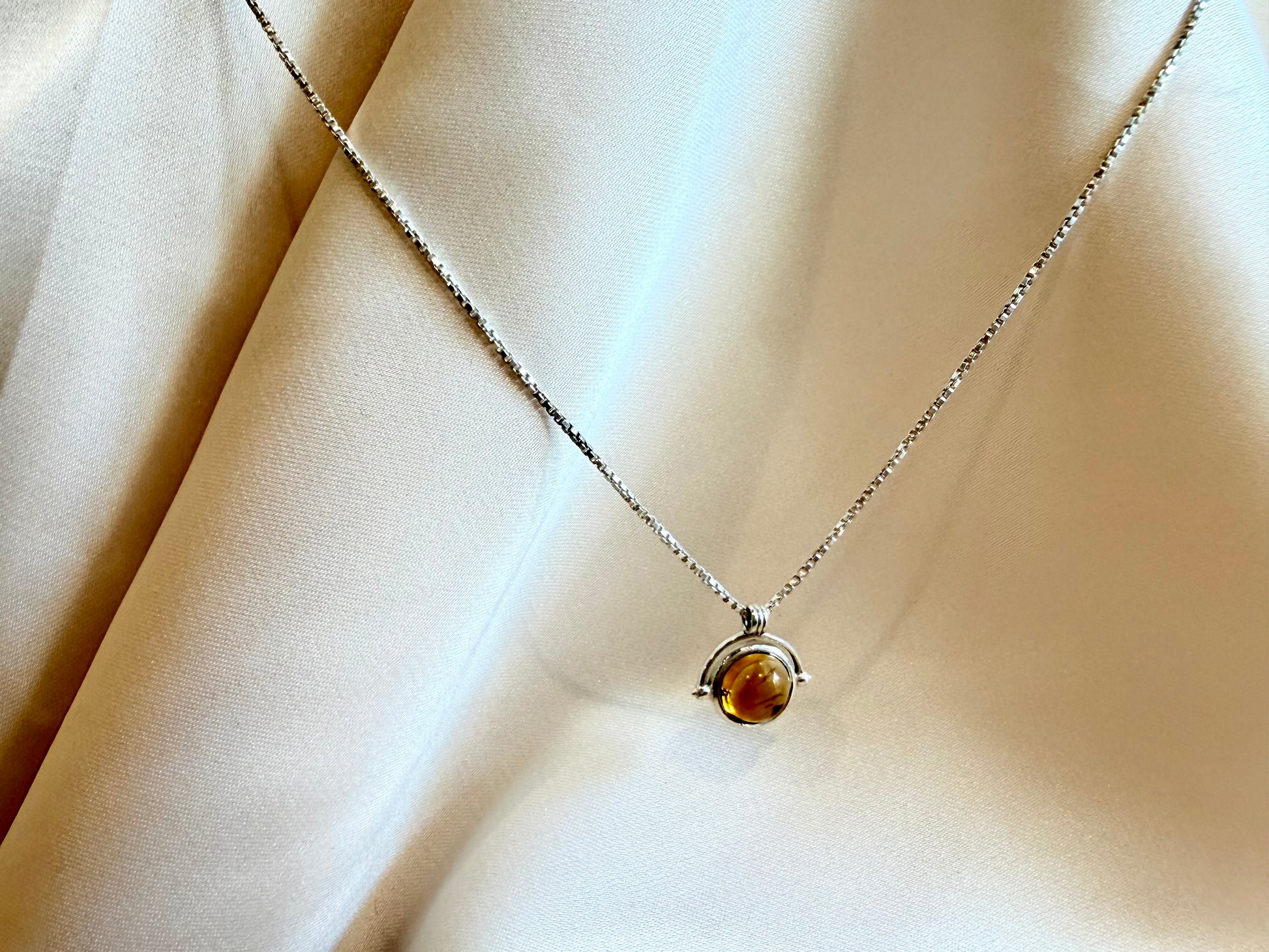 Citrine Round Necklace 925 Sterling Silver – House of Tarasya
