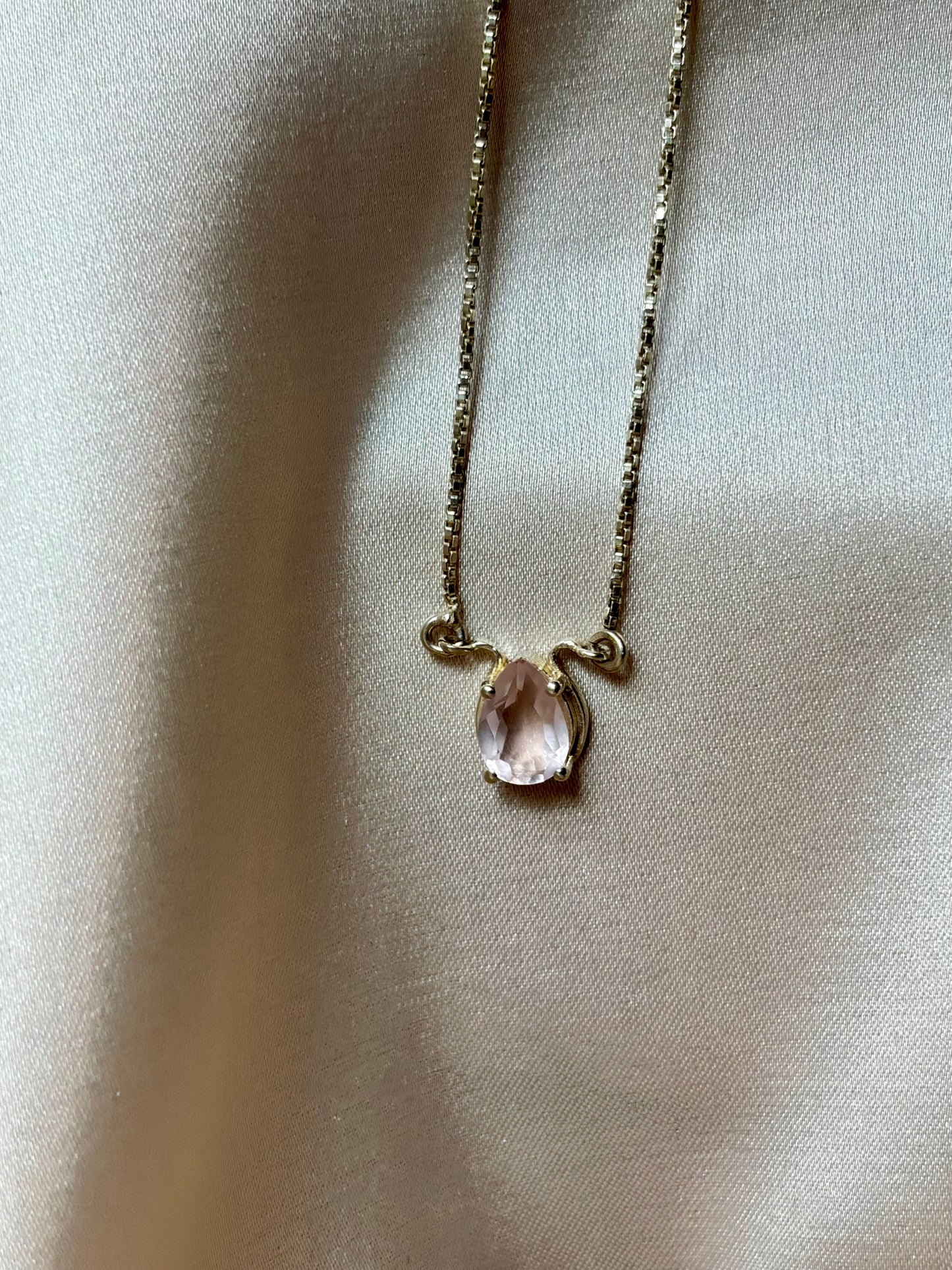 Rose Quartz Pear Necklace 925 Sterling Silver – House of Tarasya

