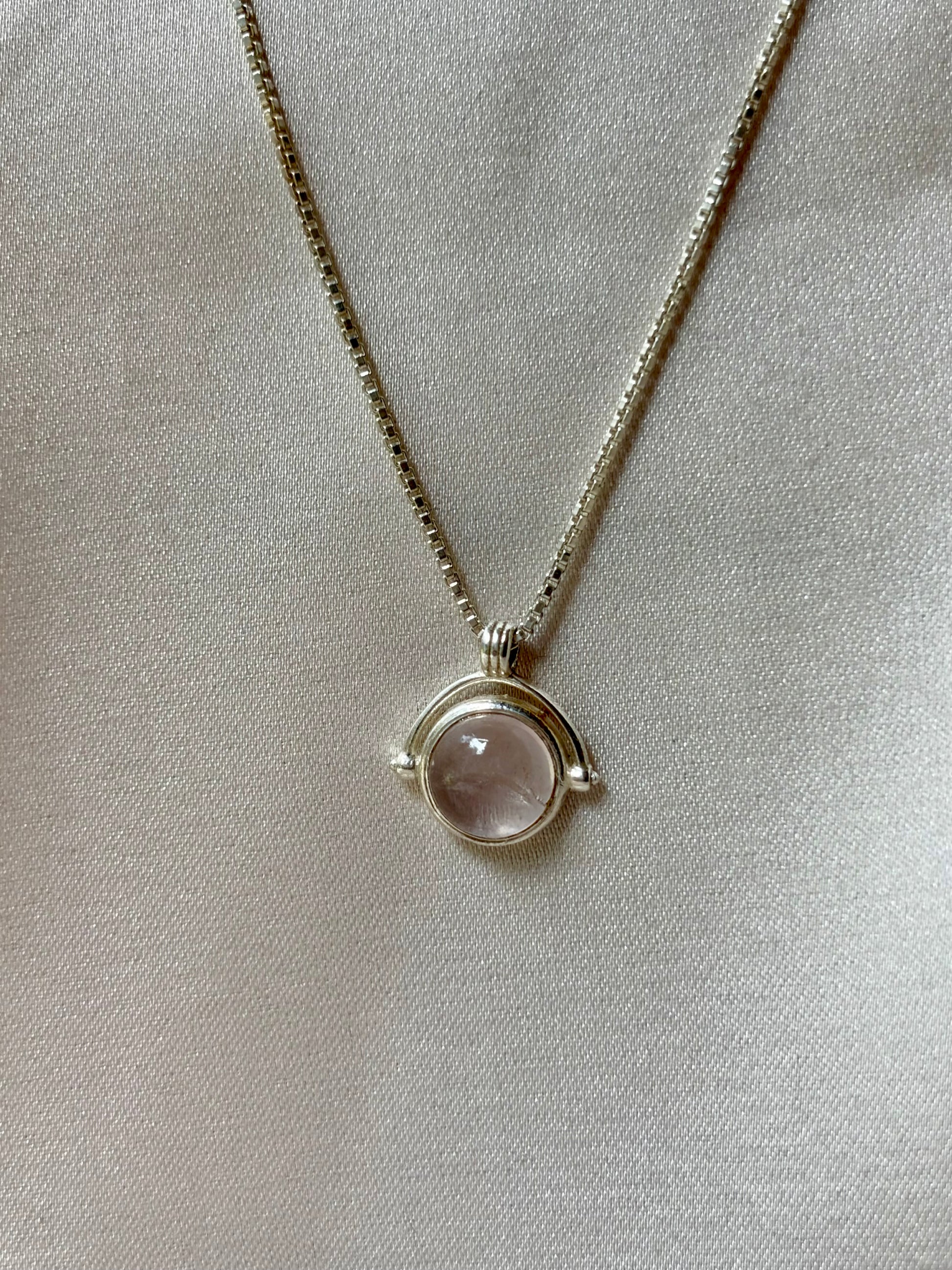 Rose Quartz Pendant 925 Sterling Silver Necklace – House of Tarasya
