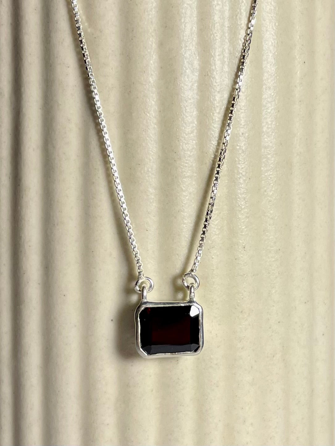 Garnet Square Necklace 925 Sterling Silver – House of Tarasya
