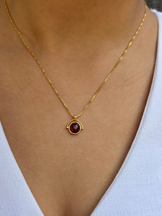 Garnet Round Pendant Gold Plated Necklace – House of Tarasya

