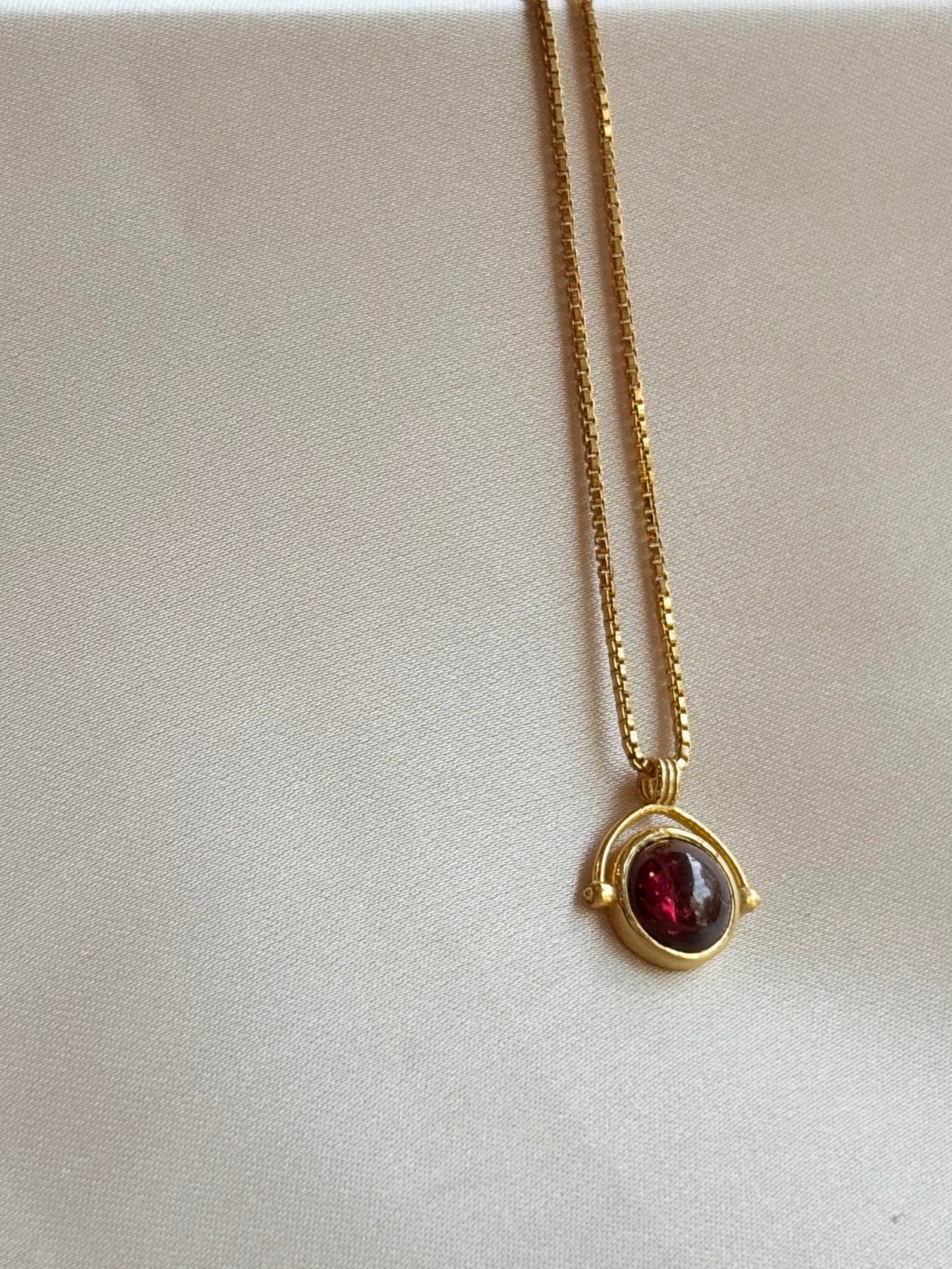Garnet Round Pendant Gold Plated Necklace – House of Tarasya

