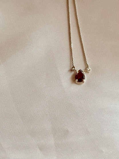 Garnet Pear Pendant 925 Sterling Silver Necklace – House of Tarasya
