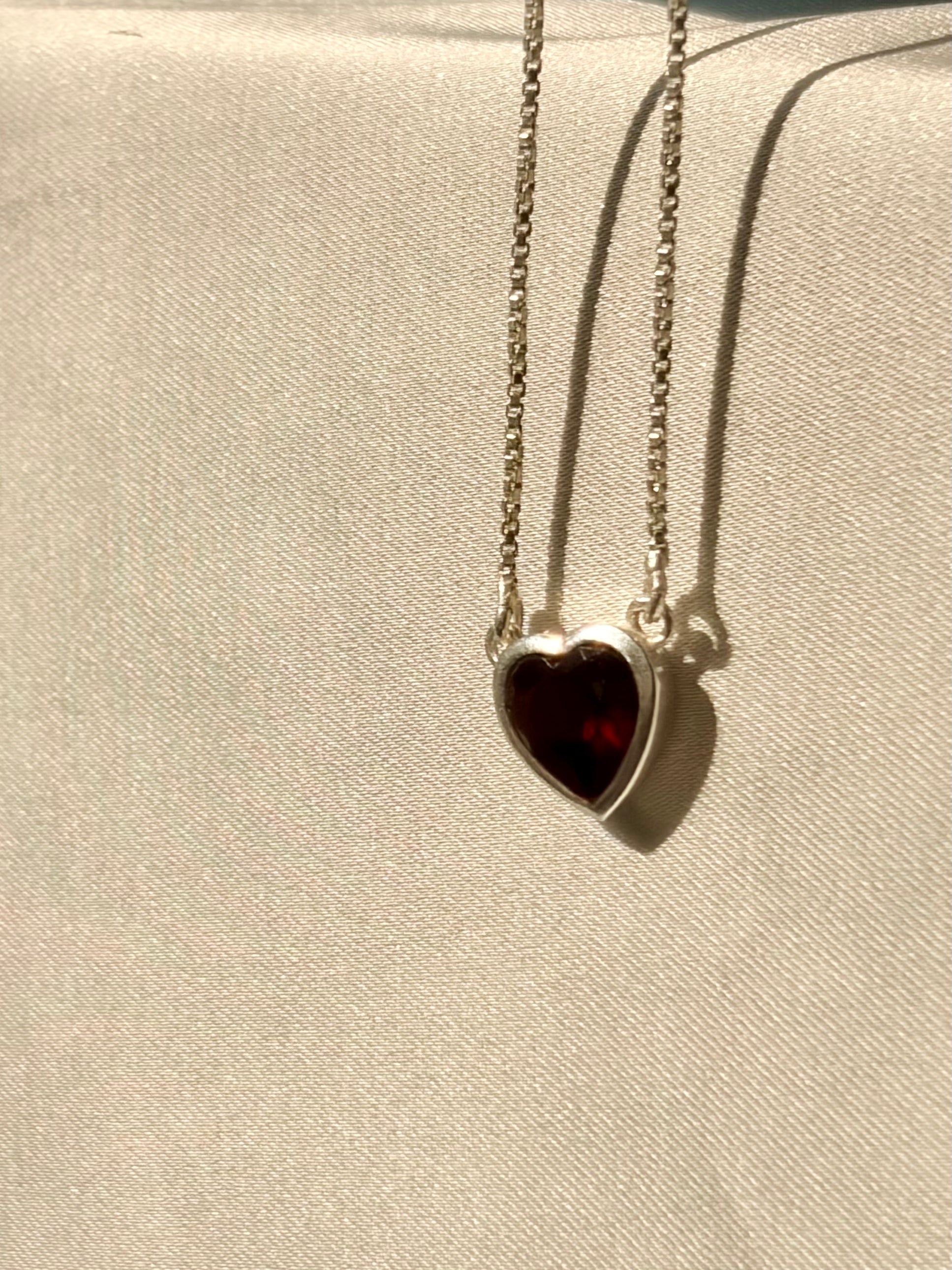 Garnet She Stays Necklace 925 Sterling Silver – House of Tarasya
