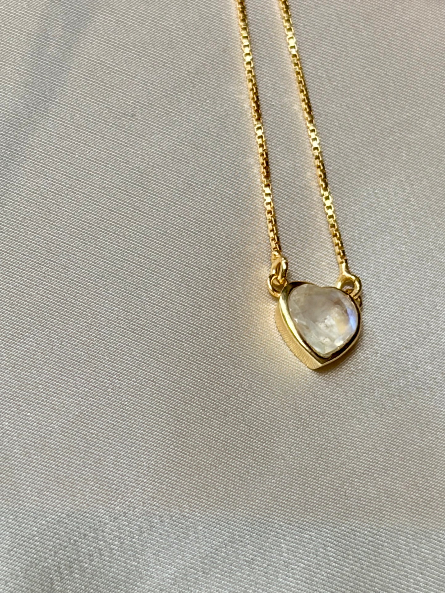Moonstone Heart Pendant Gold Plated Necklace – House of Tarasya
