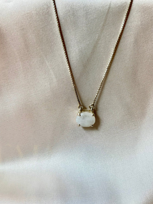 Moonstone Oval Necklace 925 Sterling Silver – House of Tarasya
