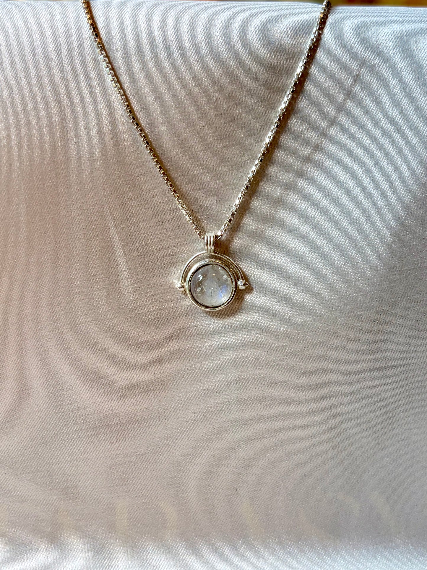 Moonstone Quiet Glow Necklace Sterling Silver Gold Plated – House of Tarasya
