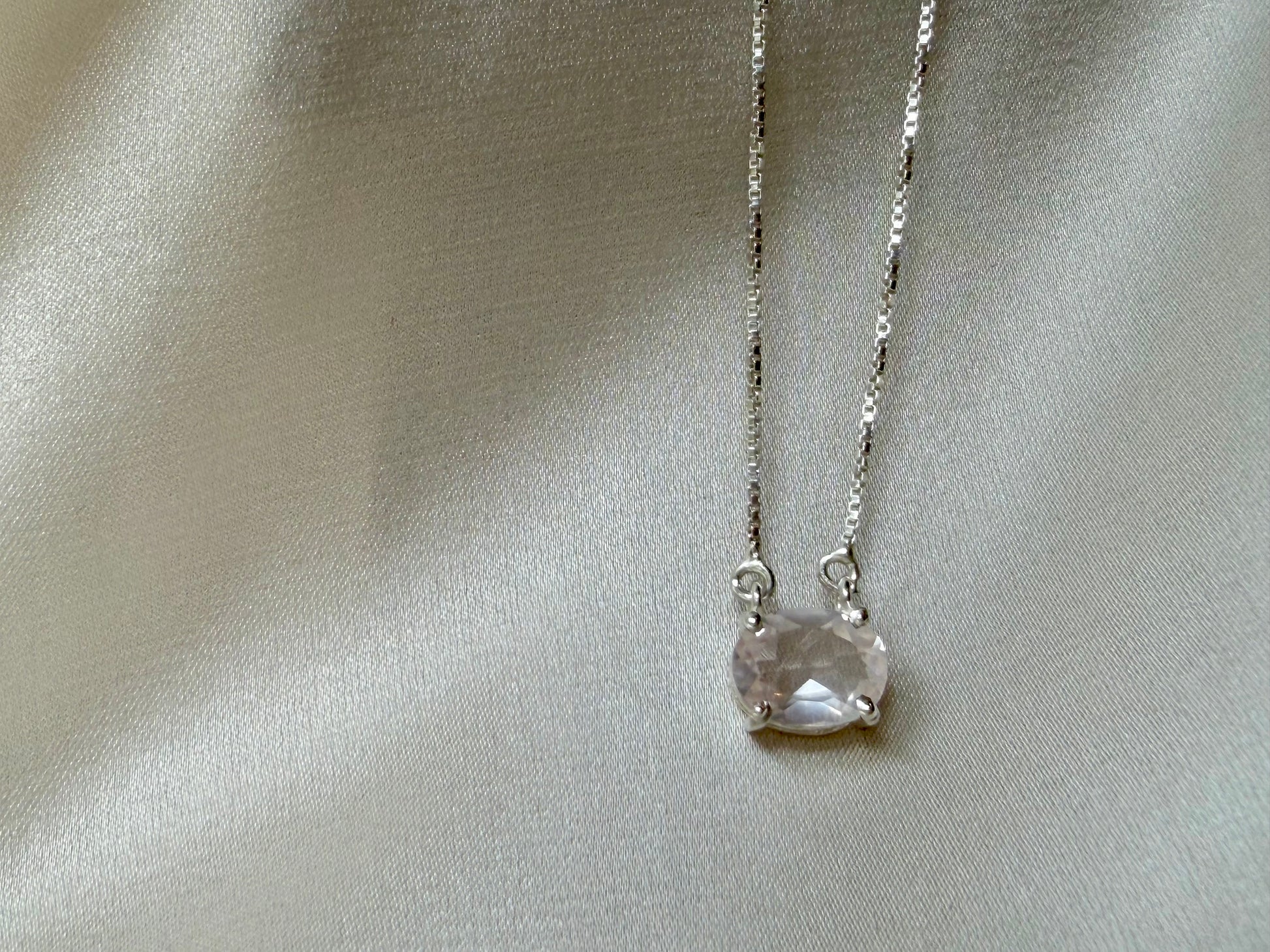 Rose Quartz Open Heart Necklace 925 Sterling Silver – House of Tarasya
