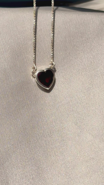 Garnet She Stays Necklace 925 Sterling Silver – House of Tarasya
